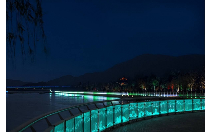 山東原實(shí)科技發(fā)展有限責(zé)任公司：夜景亮化，樓體亮化，景觀照明亮化設(shè)計(jì)是什么？